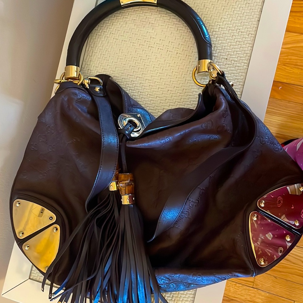 Authentic Bamboo and Brass Gucci bag in dark brown
